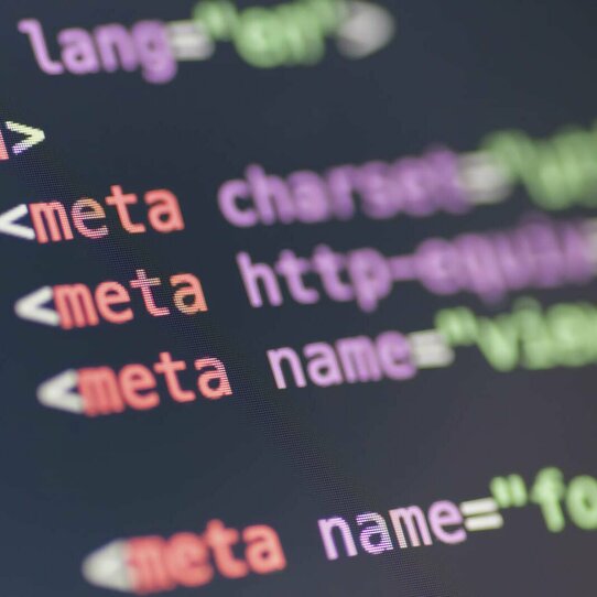 HTML-Code HTML-Code auf Monitor